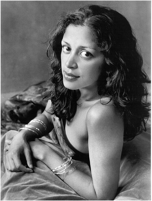 Aimee Nezhukumatathil