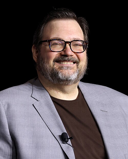 Brandon Sanderson