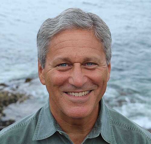 Eric Jay Dolin