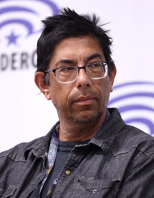 Greg Van Eekhout