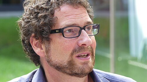 Kenneth Oppel