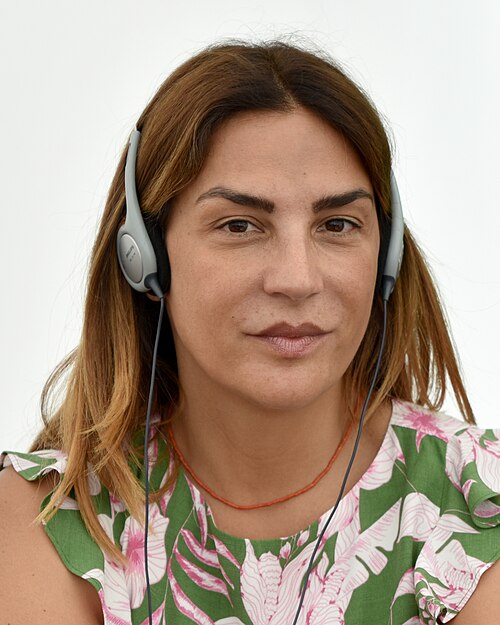 Viola Ardone